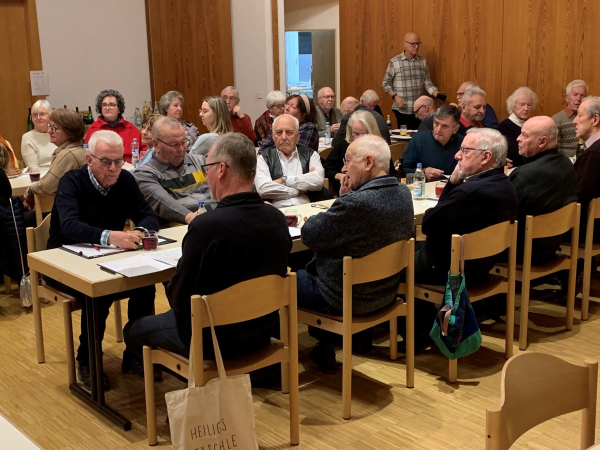 Männerchor und Joy of Music bei der Mitgliederversammlung